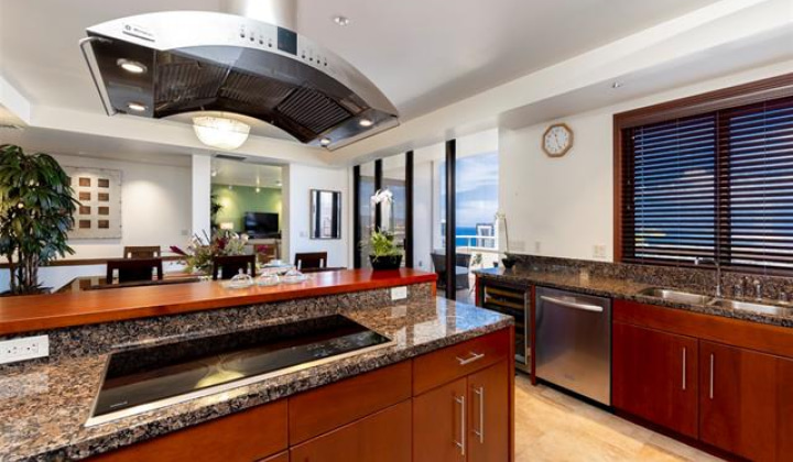 600 Queen Street,Honolulu,Hawaii,96813,2 Bedrooms Bedrooms,2 BathroomsBathrooms,Condo/Townhouse,Queen,43,18447183