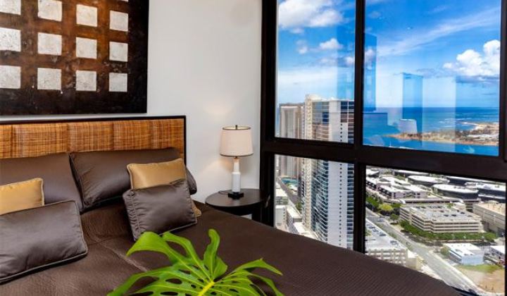 600 Queen Street,Honolulu,Hawaii,96813,2 Bedrooms Bedrooms,2 BathroomsBathrooms,Condo/Townhouse,Queen,43,18447183