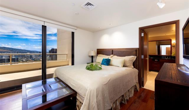 600 Queen Street,Honolulu,Hawaii,96813,2 Bedrooms Bedrooms,2 BathroomsBathrooms,Condo/Townhouse,Queen,43,18447183