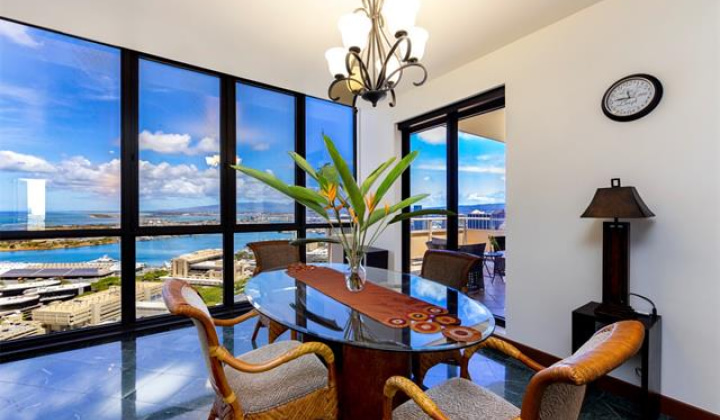 600 Queen Street,Honolulu,Hawaii,96813,2 Bedrooms Bedrooms,2 BathroomsBathrooms,Condo/Townhouse,Queen,43,18447183