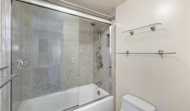 250 Kawaihae Street,Honolulu,Hawaii,96825,2 ベッドルーム ベッドルーム,2 バスルームバスルーム,コンド / タウンハウス,Kawaihae,4,17707311