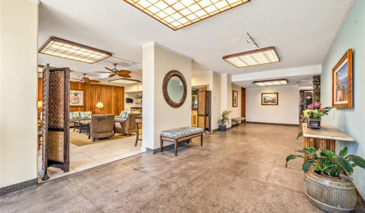 250 Kawaihae Street,Honolulu,Hawaii,96825,2 ベッドルーム ベッドルーム,2 バスルームバスルーム,コンド / タウンハウス,Kawaihae,4,17707311