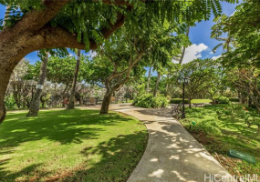 250 Kawaihae Street,Honolulu,Hawaii,96825,2 ベッドルーム ベッドルーム,2 バスルームバスルーム,コンド / タウンハウス,Kawaihae,4,17707311