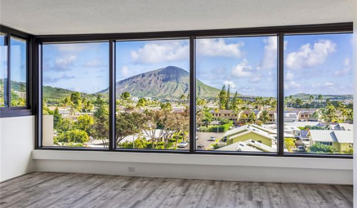 250 Kawaihae Street,Honolulu,Hawaii,96825,2 ベッドルーム ベッドルーム,2 バスルームバスルーム,コンド / タウンハウス,Kawaihae,4,17707311