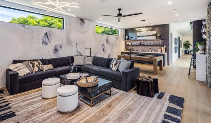 213 Kaalawai Place,Honolulu,Hawaii,96816,5 ベッドルーム ベッドルーム,7 バスルームバスルーム,一戸建て,Kaalawai,17708010