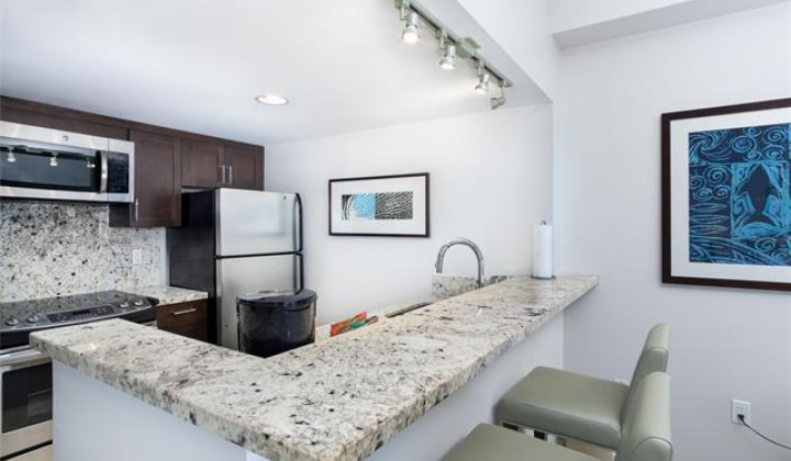 1777 Ala Moana Boulevard,Honolulu,Hawaii,96815,1 Bedroom Bedrooms,1 BathroomBathrooms,Condo/Townhouse,Ala Moana,25,17709059