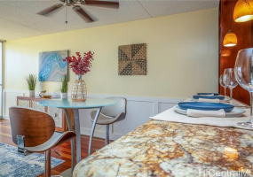 400 Hobron Lane,Honolulu,Hawaii,96815,1 Bedroom Bedrooms,1 BathroomBathrooms,Condo/Townhouse,Hobron,30,17711883