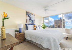 400 Hobron Lane,Honolulu,Hawaii,96815,1 Bedroom Bedrooms,1 BathroomBathrooms,Condo/Townhouse,Hobron,30,17711883