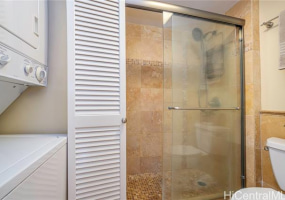 400 Hobron Lane,Honolulu,Hawaii,96815,1 Bedroom Bedrooms,1 BathroomBathrooms,Condo/Townhouse,Hobron,30,17711883