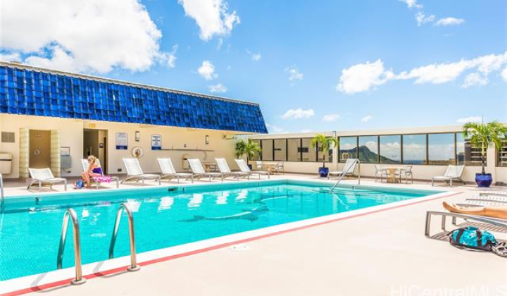 400 Hobron Lane,Honolulu,Hawaii,96815,1 Bedroom Bedrooms,1 BathroomBathrooms,Condo/Townhouse,Hobron,30,17711883