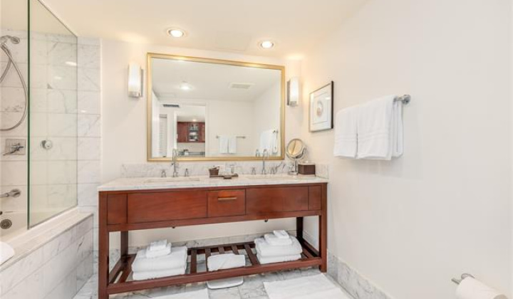 223 Saratoga Road,Honolulu,Hawaii,96815,1 BathroomBathrooms,Condo/Townhouse,Saratoga,19,17734493