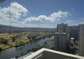 2421 Ala Wai Boulevard,Honolulu,Hawaii,96815,2 ベッドルーム ベッドルーム,2 バスルームバスルーム,コンド / タウンハウス,Ala Wai,20,17734567