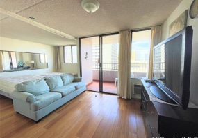 2240 Kuhio Avenue,Honolulu,Hawaii,96815,1 Bedroom Bedrooms,1 BathroomBathrooms,Condo/Townhouse,Kuhio,12,17735872