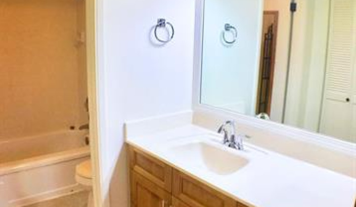 2240 Kuhio Avenue,Honolulu,Hawaii,96815,1 Bedroom Bedrooms,1 BathroomBathrooms,Condo/Townhouse,Kuhio,12,17735872