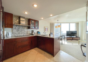 223 Saratoga Road,Honolulu,Hawaii,96815,1 ベッドルーム ベッドルーム,1 バスルームバスルーム,コンド / タウンハウス,Saratoga,18,17737386