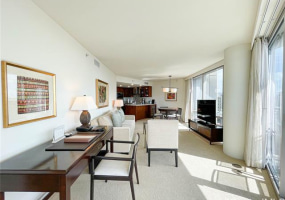 223 Saratoga Road,Honolulu,Hawaii,96815,1 ベッドルーム ベッドルーム,1 バスルームバスルーム,コンド / タウンハウス,Saratoga,18,17737386