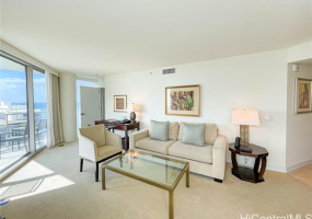 223 Saratoga Road,Honolulu,Hawaii,96815,1 ベッドルーム ベッドルーム,1 バスルームバスルーム,コンド / タウンハウス,Saratoga,18,17737386