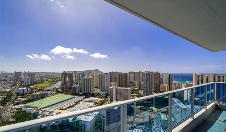 1631 Kapiolani Boulevard,Honolulu,Hawaii,96814,3 ベッドルーム ベッドルーム,2 バスルームバスルーム,コンド / タウンハウス,Kapiolani,41,18787280