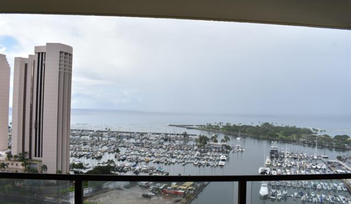 1650 Ala Moana Boulevard,Honolulu,Hawaii,96815,2 Bedrooms Bedrooms,2 BathroomsBathrooms,Condo/Townhouse,Ala Moana,24,17743179
