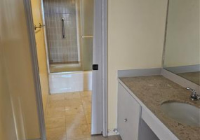 1650 Ala Moana Boulevard,Honolulu,Hawaii,96815,2 Bedrooms Bedrooms,2 BathroomsBathrooms,Condo/Townhouse,Ala Moana,24,17743179