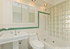 2092 Kuhio Avenue,Honolulu,Hawaii,96815,1 ベッドルーム ベッドルーム,1 バスルームバスルーム,コンド / タウンハウス,Kuhio,8,17743620
