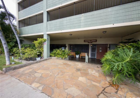 2444 Hihiwai Street,Honolulu,Hawaii,96826,1 ベッドルーム ベッドルーム,1 バスルームバスルーム,コンド / タウンハウス,Hihiwai,12,17745429