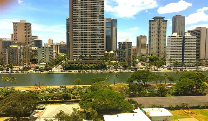2444 Hihiwai Street,Honolulu,Hawaii,96826,1 ベッドルーム ベッドルーム,1 バスルームバスルーム,コンド / タウンハウス,Hihiwai,12,17745429