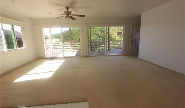 3086 Kaohinani Drive,Honolulu,Hawaii,96817,6 Bedrooms Bedrooms,5 BathroomsBathrooms,Single family,Kaohinani,17745953