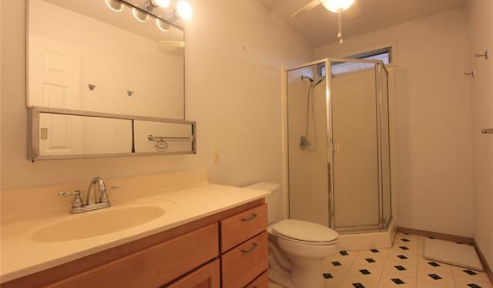 3086 Kaohinani Drive,Honolulu,Hawaii,96817,6 Bedrooms Bedrooms,5 BathroomsBathrooms,Single family,Kaohinani,17745953