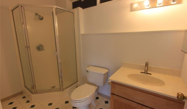 3086 Kaohinani Drive,Honolulu,Hawaii,96817,6 Bedrooms Bedrooms,5 BathroomsBathrooms,Single family,Kaohinani,17745953
