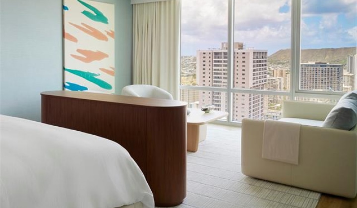 2139 Kuhio Avenue,Honolulu,Hawaii,96815,3 Bedrooms Bedrooms,4 BathroomsBathrooms,Condo/Townhouse,Kuhio,38,17344311