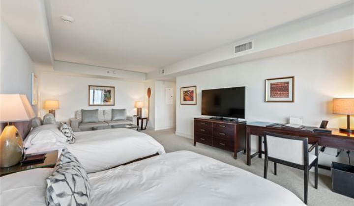 223 Saratoga Road,Honolulu,Hawaii,96815,1 BathroomBathrooms,Condo/Townhouse,Saratoga,10,17759574