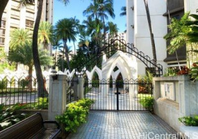 300 Wai Nani Way,Honolulu,Hawaii,96815,2 Bedrooms Bedrooms,2 BathroomsBathrooms,Condo/Townhouse,Wai Nani,18,17761078