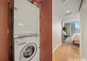 2139 Kuhio Avenue,Honolulu,Hawaii,96815,1 BathroomBathrooms,Condo/Townhouse,Kuhio,23,17771247