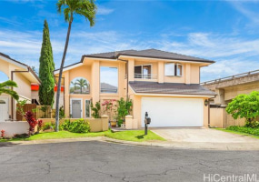 103 Kiionioni Place,Honolulu,Hawaii,96816,3 Bedrooms Bedrooms,2 BathroomsBathrooms,Single family,Kiionioni,17773427