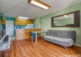 1050 Kinau Street,Honolulu,Hawaii,96814,2 Bedrooms Bedrooms,1 BathroomBathrooms,Condo/Townhouse,Kinau,3,17774512