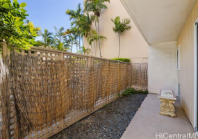 555 大学 Avenue,Honolulu,Hawaii,96826,1 ベッドルーム ベッドルーム,1 バスルームバスルーム,コンド / タウンハウス,University,1,17779410
