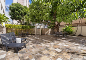 417 Nohonani Street,Honolulu,Hawaii,96815,1 Bedroom Bedrooms,1 BathroomBathrooms,Condo/Townhouse,Nohonani,2,17321064