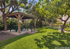 555 大学 Avenue,Honolulu,Hawaii,96826,1 ベッドルーム ベッドルーム,1 バスルームバスルーム,コンド / タウンハウス,University,1,17779410