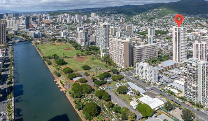 555 大学 Avenue,Honolulu,Hawaii,96826,1 ベッドルーム ベッドルーム,1 バスルームバスルーム,コンド / タウンハウス,University,1,17779410