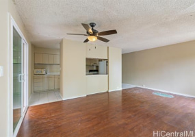 555 大学 Avenue,Honolulu,Hawaii,96826,1 ベッドルーム ベッドルーム,1 バスルームバスルーム,コンド / タウンハウス,University,1,17779410