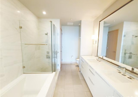 888 Kapiolani Boulevard,Honolulu,Hawaii,96813,2 Bedrooms Bedrooms,2 BathroomsBathrooms,Condo/Townhouse,Kapiolani,45,17785351