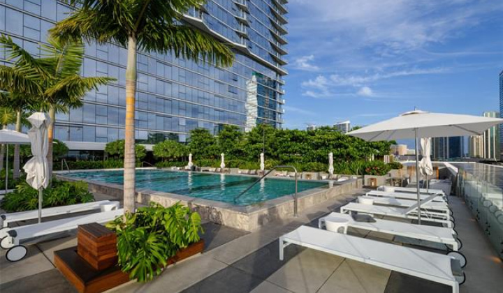 888 Kapiolani Boulevard,Honolulu,Hawaii,96813,2 Bedrooms Bedrooms,2 BathroomsBathrooms,Condo/Townhouse,Kapiolani,45,17785351