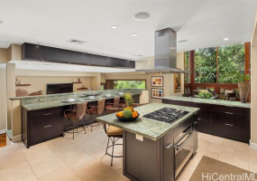 2984 Makalei Place,Honolulu,Hawaii,96815,4 ベッドルーム ベッドルーム,4 バスルームバスルーム,一戸建て,Makalei,17791272