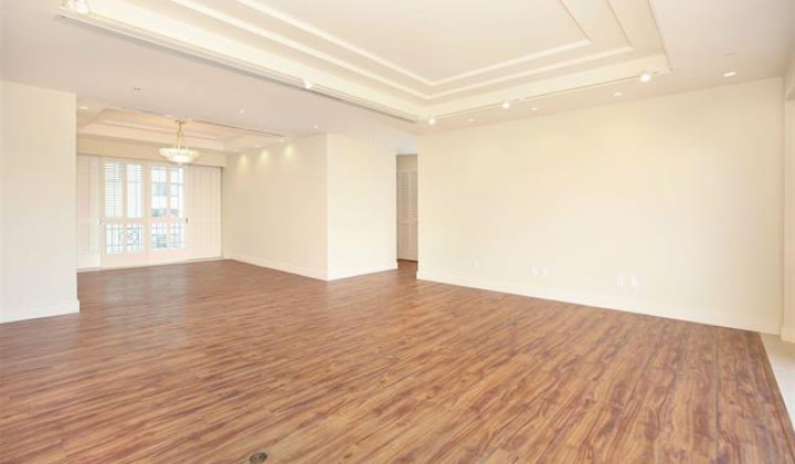 1740 Beretania Street,Honolulu,Hawaii,96826,3 ベッドルーム ベッドルーム,3 バスルームバスルーム,コンド / タウンハウス,Beretania,8,17793258