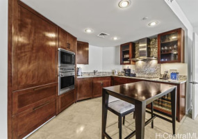 223 Saratoga Road,Honolulu,Hawaii,96815,1 Bedroom Bedrooms,1 BathroomBathrooms,Condo/Townhouse,Saratoga,24,17798903