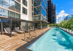 1390 Kapiolani Boulevard,Honolulu,Hawaii,96814,1 Bedroom Bedrooms,1 BathroomBathrooms,Condo/Townhouse,Kapiolani,36,17810197