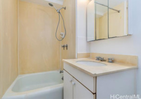 1521 Alexander Street,Honolulu,Hawaii,96822,2 ベッドルーム ベッドルーム,2 バスルームバスルーム,コンド / タウンハウス,Alexander,9,17811385