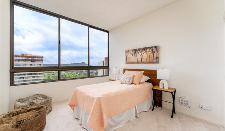 2499 Kapiolani Boulevard,Honolulu,Hawaii,96826,3 ベッドルーム ベッドルーム,2 バスルームバスルーム,コンド / タウンハウス,Kapiolani,37,17811390