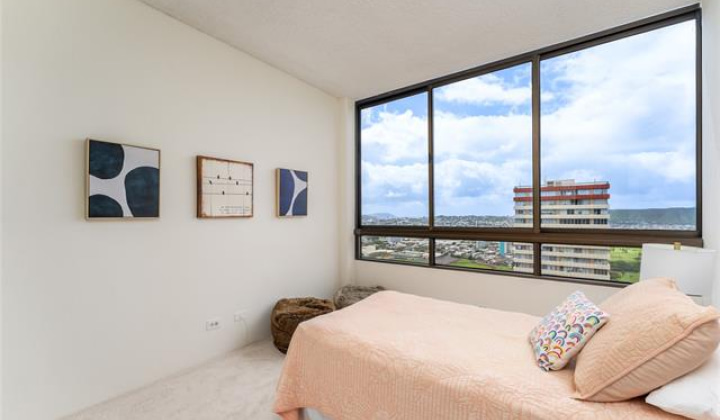 2499 Kapiolani Boulevard,Honolulu,Hawaii,96826,3 ベッドルーム ベッドルーム,2 バスルームバスルーム,コンド / タウンハウス,Kapiolani,37,17811390